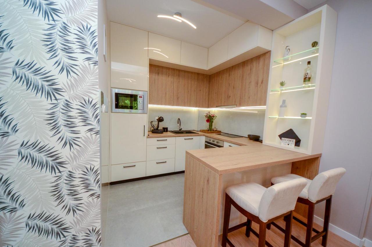 Pine 1 Apartment In The Center Trebinje Buitenkant foto